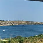 Appartamento Seafront At Waters' Edge