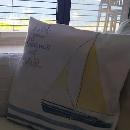 Seafront At Waters' Edge Appartamento St. Paul's Bay