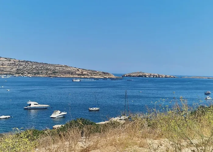 Апартаменты Seafront At Waters' Edge Сент-Полс-Бей